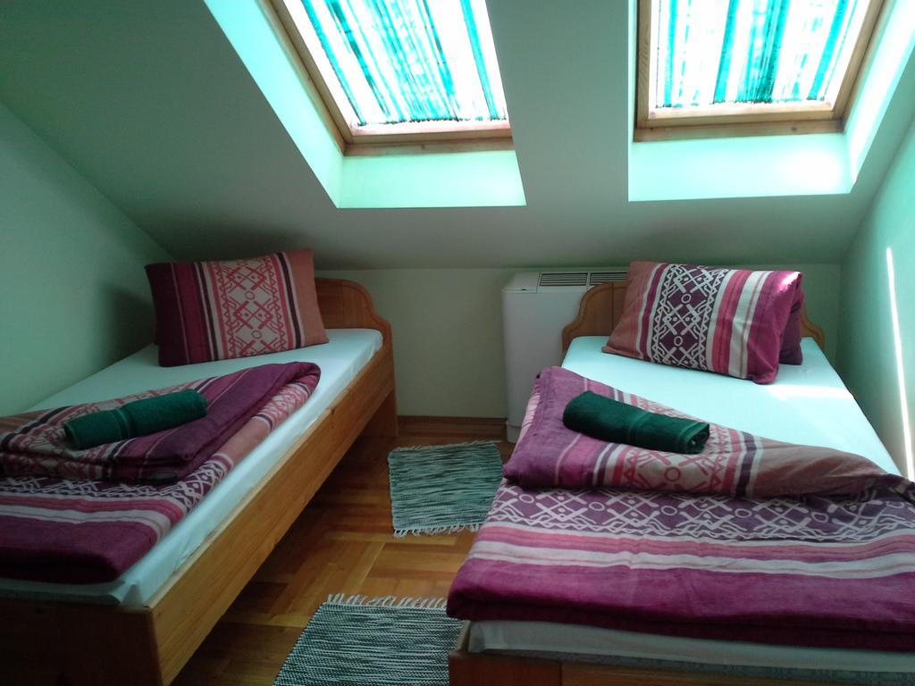 Korona Szallo Hotell Nagykanizsa Exteriör bild